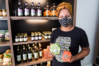 Produtos feitos com frutos da Caatinga geram renda para agricultores familiares