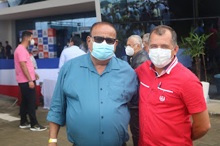 Prefeito Deri e secretário João Batista participam da inauguração da Policlínica de Jeremoabo