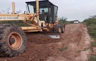  Glória: Prefeitura da Sede e estrada vicinal na área Rural
