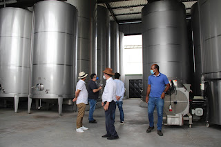 Grupo português visita projetos de fruticultura e Polo Agroindustrial baiano