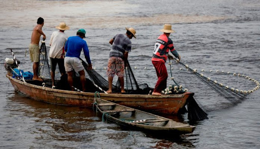 Pescadores de Bom Jesus da Lapa recebem DAP