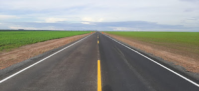 Governo do Estado investe em infraestrutura viária e aérea e fomenta economia regional no oeste baiano