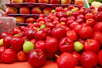 Alimentação saudável garante energia para brincar o Carnaval com segurança