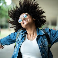 Dia Internacional da Felicidade: Brasil é o país mais feliz da América Latina, aponta Ipsos
