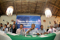Em Barreiras, governador se reúne com presidentes de consórcios e prefeitos baianos