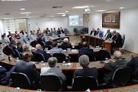SDE discute atração de investimentos e tecnologias internacionais durante reunião do Conselho de Comércio Exterior da FIEB