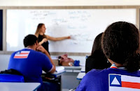 Governo da Bahia nomeia mais de 1.300 professores e coordenadores aprovados em concurso do magistério
