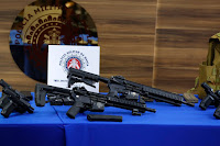  PM impede fuga em massa no presídio e apreende fuzis e pistolas na Mata Escura