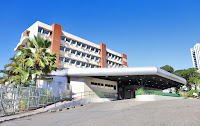 Com 70% do corpo queimado, idoso atingido por raio, em Teixeira de Freitas, é transferido de UTI aérea para o HGE, em Salvador