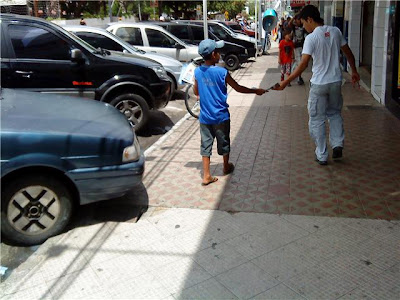 AQUI TEM TRABALHO INFANTIL!