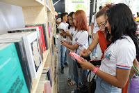 Governo da Bahia vai distribuir dez mil vales-livro para estudantes e professores da rede estadual durante Bienal do Livro 2024