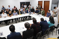 Comitiva da SDE visita Polo Plástico em Camaçari para reunião estratégica