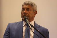 Jerônimo Rodrigues reafirma compromisso com o desenvolvimento dos municípios durante 8º Encontro de Prefeitos da Bahia