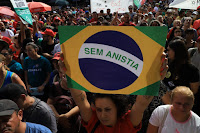 Povo manda recado e Lula responde na lata 