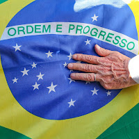 Lula abre o cofre da esperança a milhões de jovens no Pé-de-meia