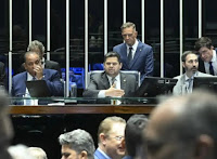 Senado abre as portas do inferno para golpistas e aprovada em manobra vergonhosa