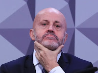  PF escancara podridão no topo do sistema com Careca do INSS, senador e número dois da Previdência