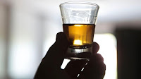 Com cachaça envenenada, Ribeira do Pombal decreta lei seca e deixa povo em choque
