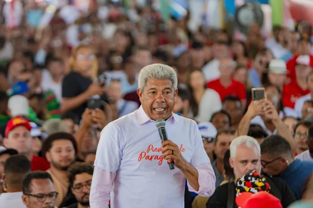 Jerônimo lembra tempo em que carros-pipa eram moeda política e destaca R$ 164 milhões em água e saneamento