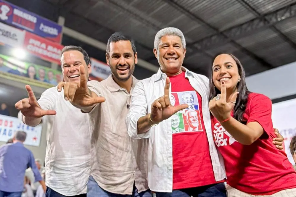 “Não é simplesmente escutar, é tirar do papel e transformar em política pública”, diz presidente do PT