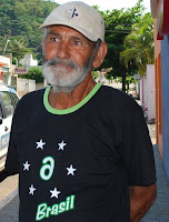 PR: PEDREIRO MORTO APARECE NO PRÓPRIO VELÓRIO.
