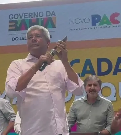Lula liga para Jerônimo durante evento e agradece lideranças presentes