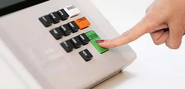 Lula arrebenta nas urnas baianas