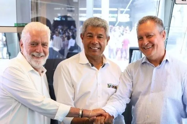 Jerônimo, Wagner e Rui participam de passeata em Paulo Afonso nesta sexta-feira