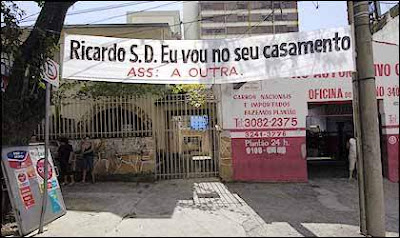 TERRORISMO NO CASAMENTO.