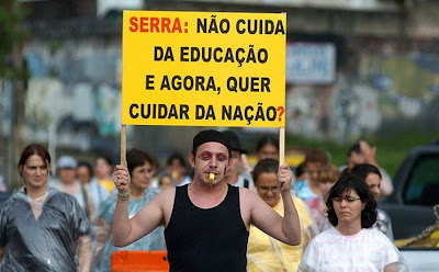 ELE NÃO CUIDA DA EDUCAÇÃO COMO SABERIA CUIDAR DO BRASIL?