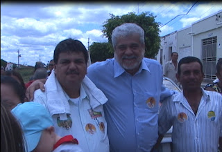 França ex-prefeito de Santa Brígida recepciona Paulo Rangel.