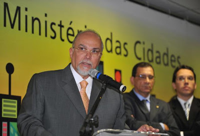 Mário Negromonte assume Ministério das Cidades