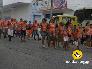 Blocos resistem ao fim do Carnaval em Paulo Afonso/Ba.