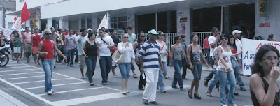 PASSEATA DOS APROVADOS