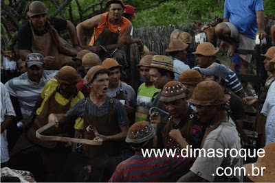 Presença de vaqueiros na Festa do Bode é um sucesso.