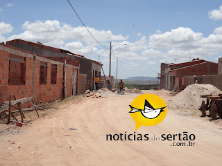 Invasão de Luxo é feita por funcionários públicos e políticos em Canindé do São Francisco.