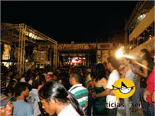 Aviões do Forró e Galã do Brega fazem a abertura da Festa do Turista em Piranha/AL.