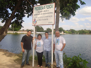 Placas educativas aos Turistas ajudam o Meio Ambiente.