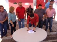 Prefeito Heleno Silva fez a entrega de 09 carros e anunciou a reforma do Clube Altemar Dutra.