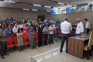 Funcionários da CODEVASF homenageiam ex-superintendente em Juazeiro.