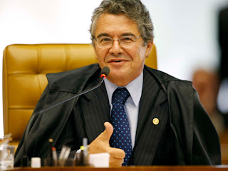 Me desculpe doutor.