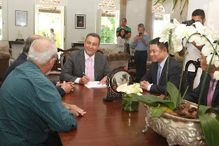 Ponte Salvador-Itaparica avança com assinatura de protocolo por estatal chinesa.