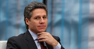 Democracia acima de tudo.