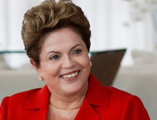 Mulheres apoiam a nota de Dilma Rousseff: ”Veja ataca covardemente Marisa Letícia“.