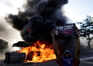 BRASÍLIA EM CHAMAS.