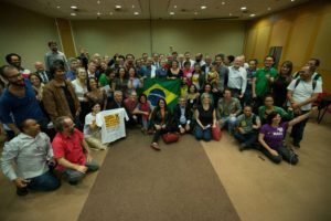 Frente ampla por Diretas Já: a saída contra a desconstrução nacional. (Por Roberto Amaral)
