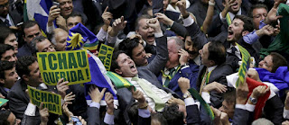 O SILÊNCIO DOS LOBOS. (Por Carlos D'Incao)