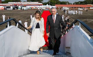 TEMER: EM VIAGEM OU EM FUGA? (Carlos D'Incão)