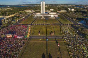 Tá na internet: CIDADE É LUTA DE CLASSES!” (Por Ermínia Maricato)
