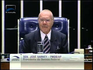 Lula: “Eu sou grato ao Sarney quando ele esteve presidente do Senado”.